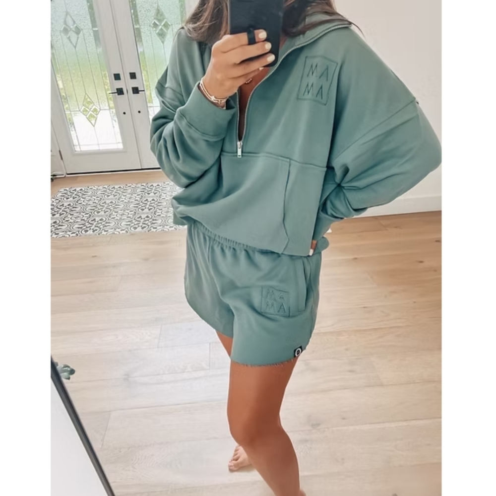 Ashco "The Mama Label" 1/4 Zip Long Crop Sweatshirt